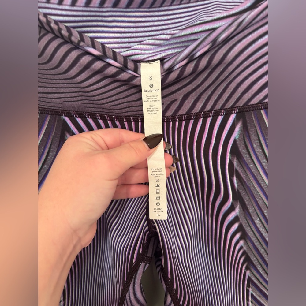 Lululemon Seawheeze 2020 Wunder Under High-Rise Tights in Fast Lane Purple Multi - Picture 8 of 10